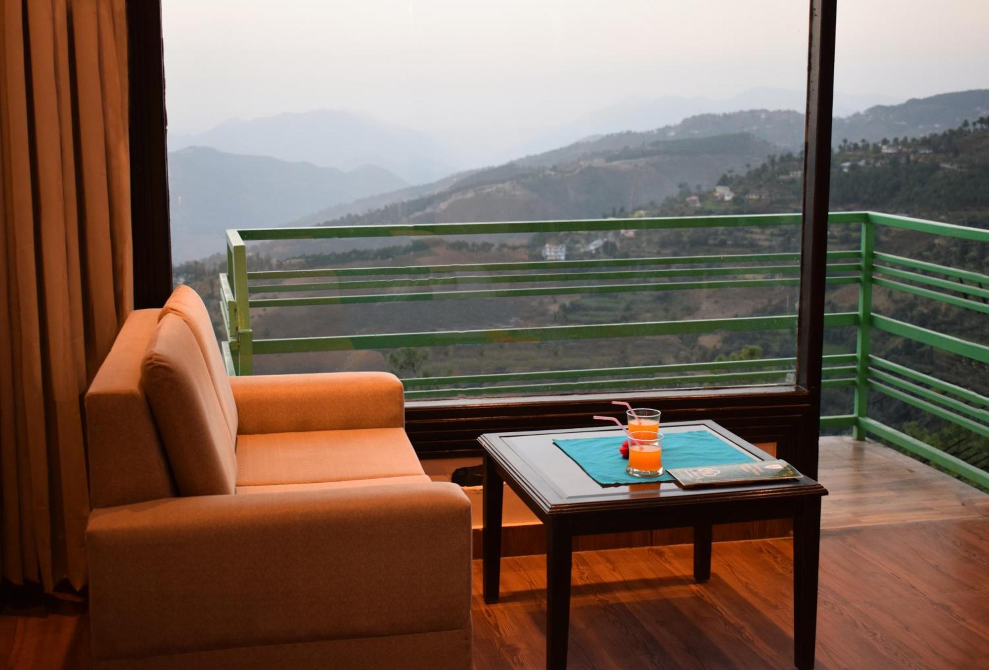 Aachman Nature Valley Resort Mashobra By Naina Staycation- Private Parking - Balcony And Valley View Rooms Shimla Exterior photo